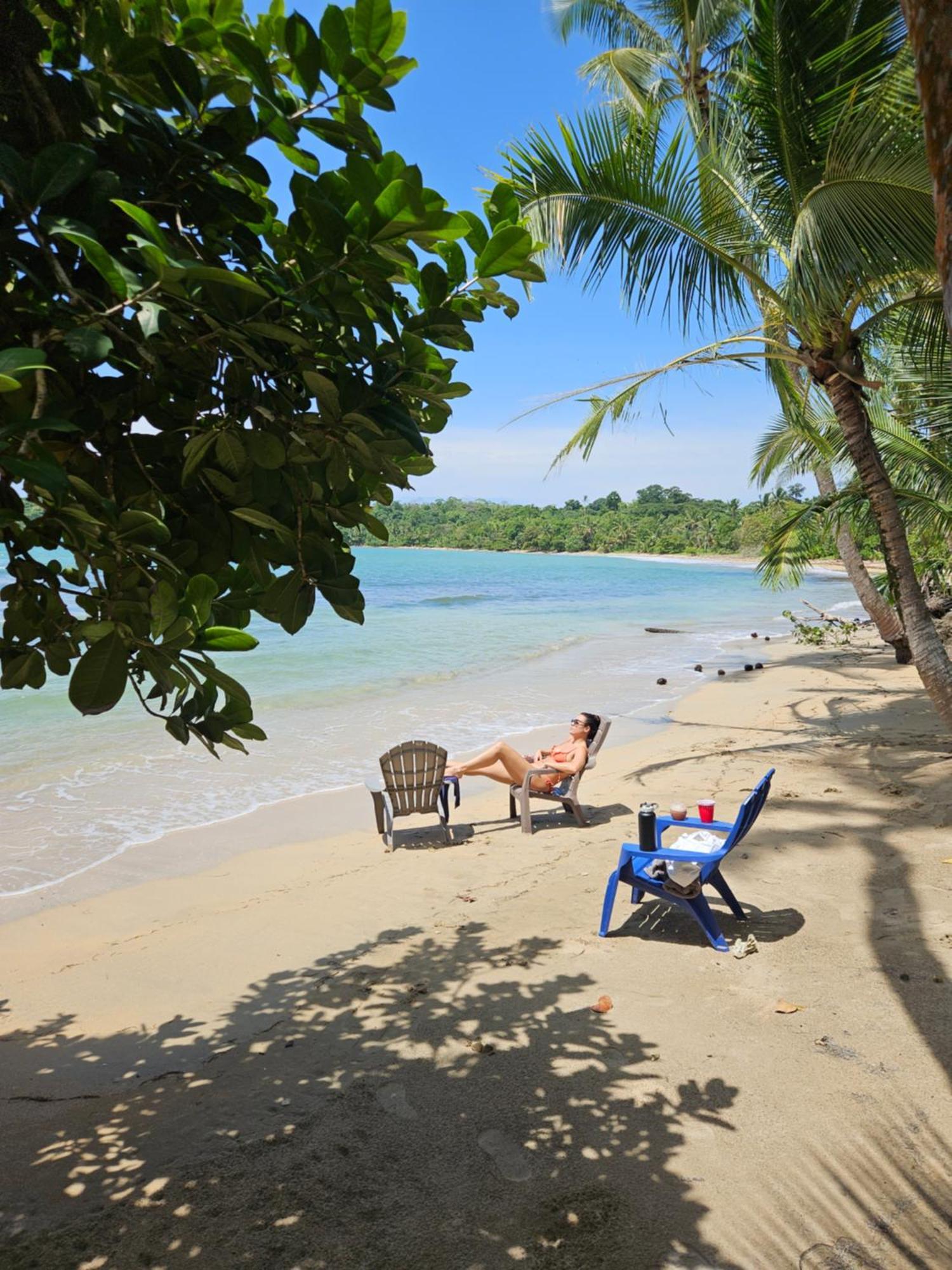 Drago Beach House - Private Beach Бока-дель-Драго Экстерьер фото